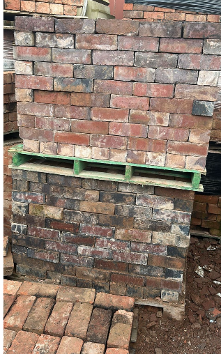 Brindle reclaimed bricks with mixed dark red tones